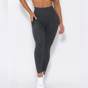 NWOT Bombshell Sportswear Curves Leggings